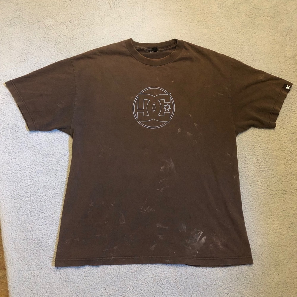 Vtg DC Shoes T Shirt Brown Skateboarding Graphic Tee Mens XL Distressed